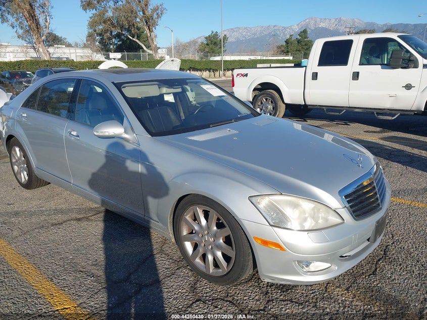 2007 Mercedes-Benz S 550