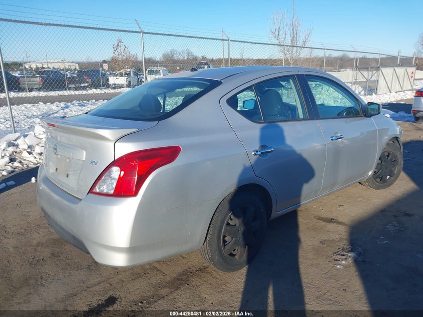 2019 Nissan Versa 1.6 Sv