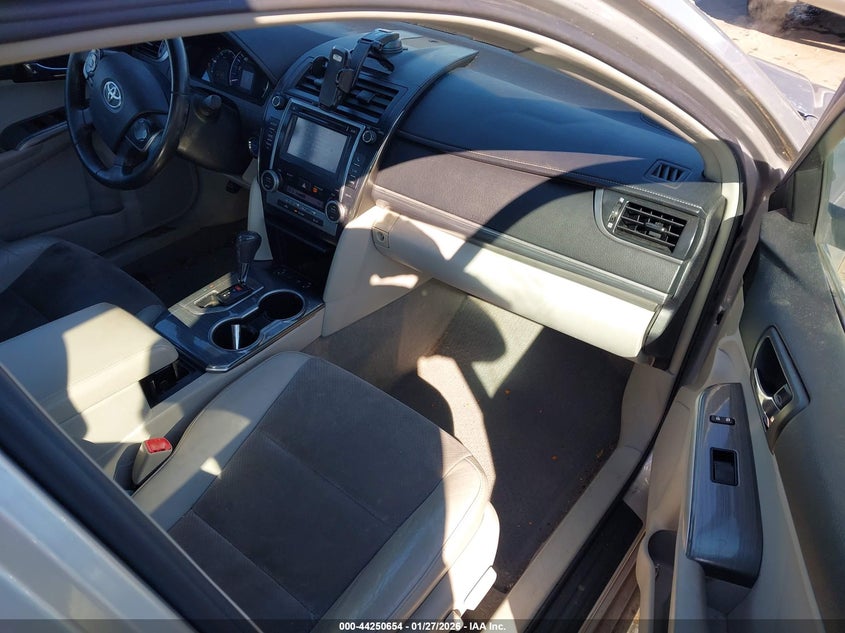 2012 Toyota Camry Hybrid Xle