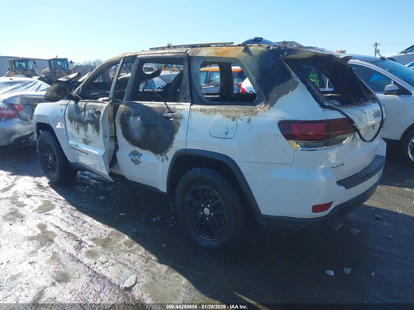 2020 Jeep Grand Cherokee Laredo E 4X4