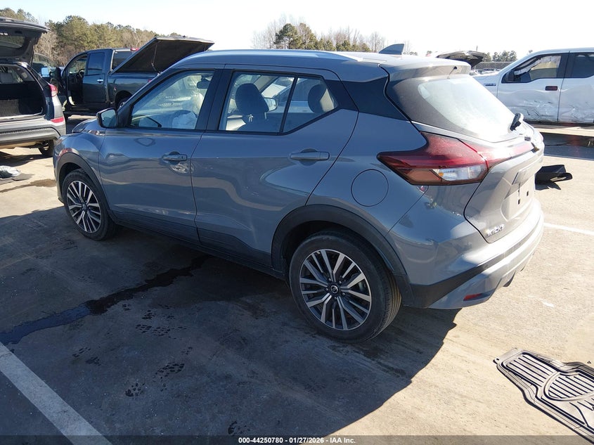2021 Nissan Kicks Sv Xtronic Cvt