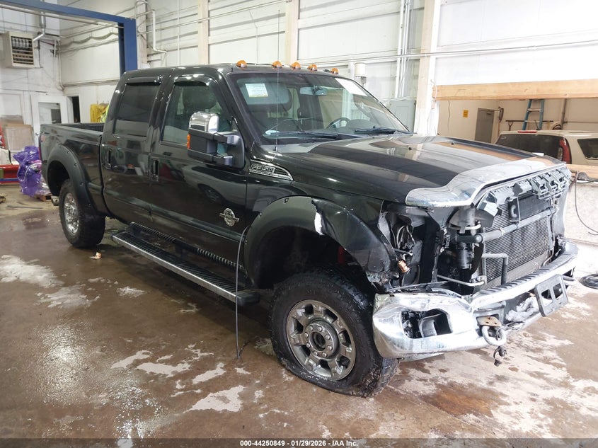 2012 FORD F-350 LARIAT