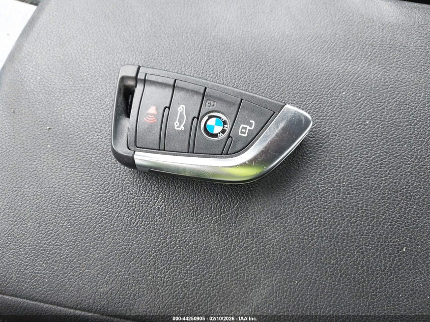 2021 BMW 330I xDrive VIN: 3MW5R7J04M8C00780 Lot: 44250905