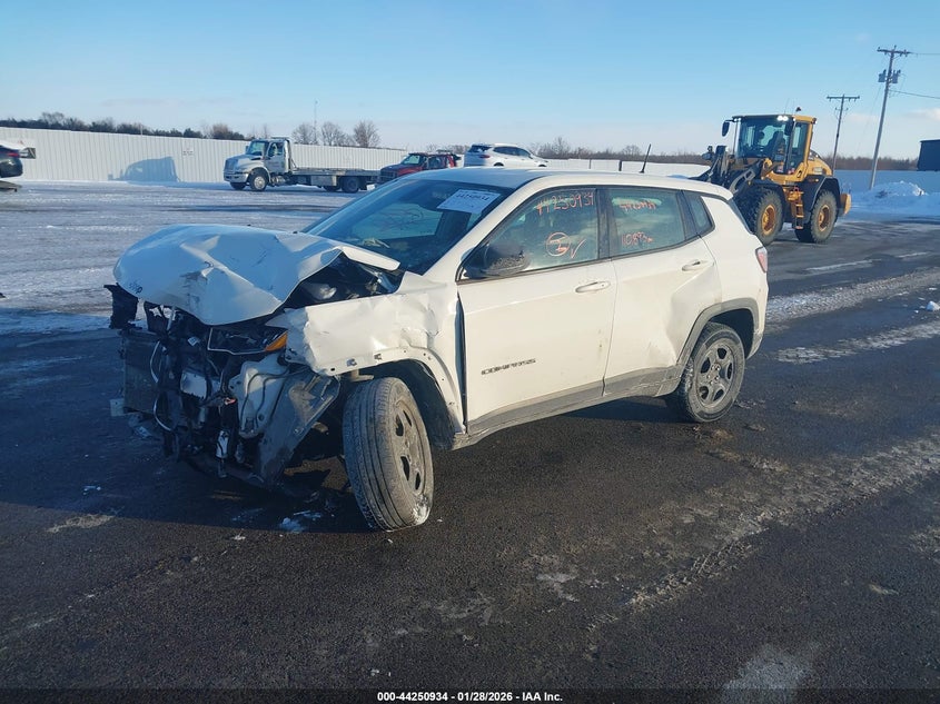 Vin: 3c4njdab7kt782569, lot: 44747107, jeep compass sport 4x4 20192