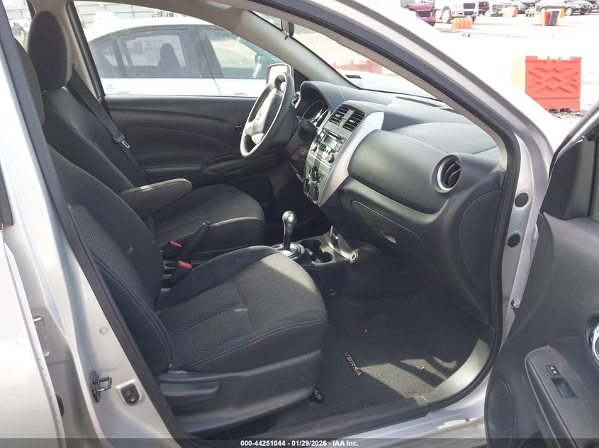 2017 Nissan Versa 1.6 Sv