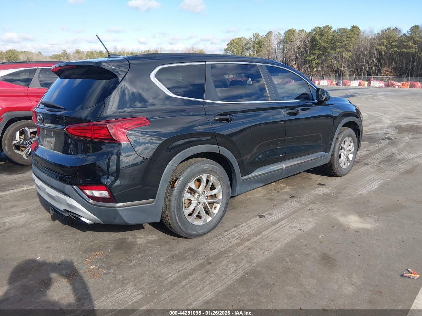 2019 Hyundai Santa Fe Se