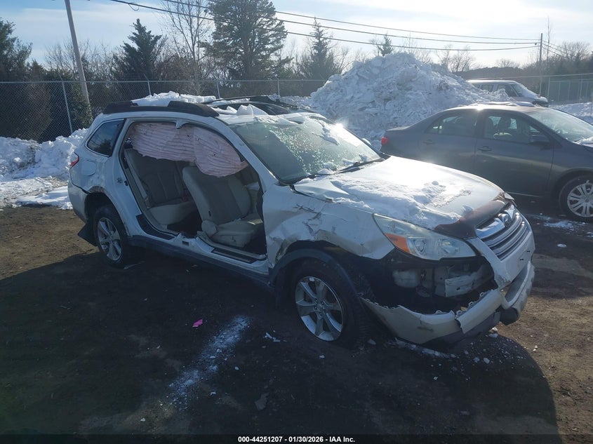 2013 Subaru Outback 3.6R Limited