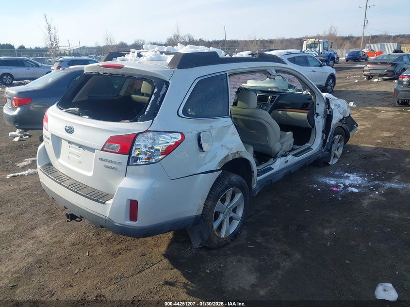2013 Subaru Outback 3.6R Limited