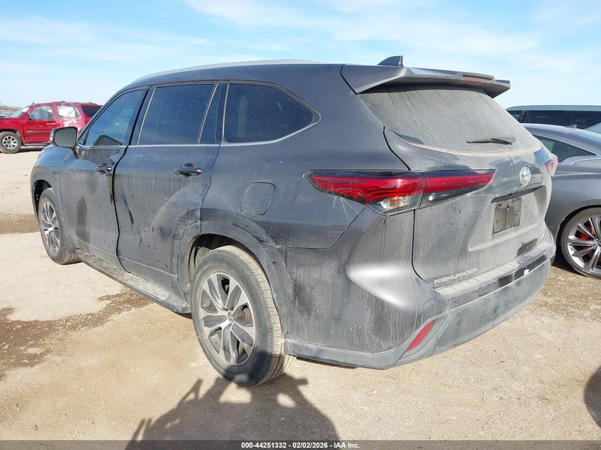2022 Toyota Highlander Xle