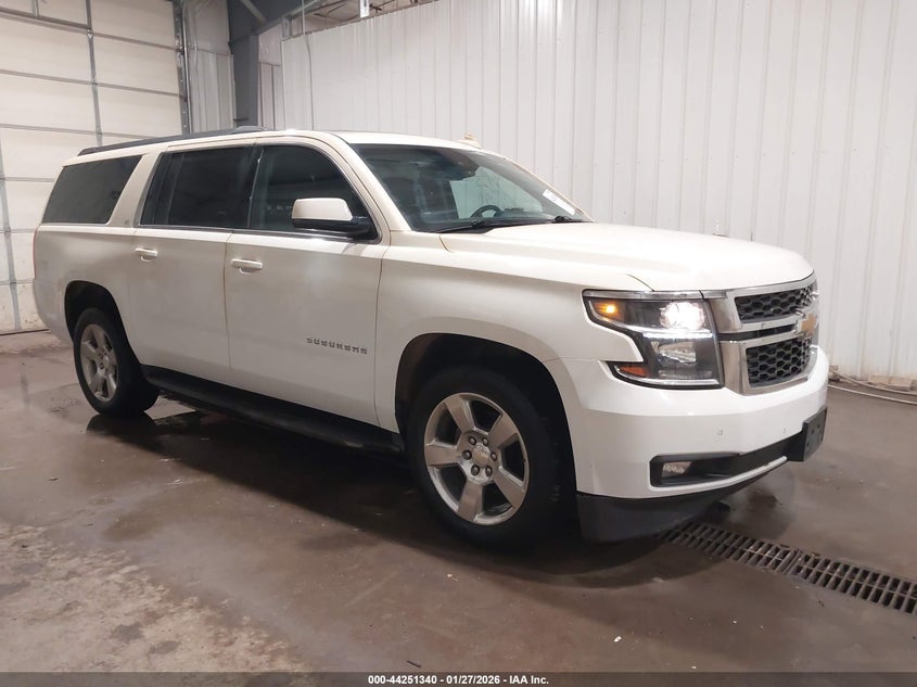 2017 Chevrolet Suburban Lt