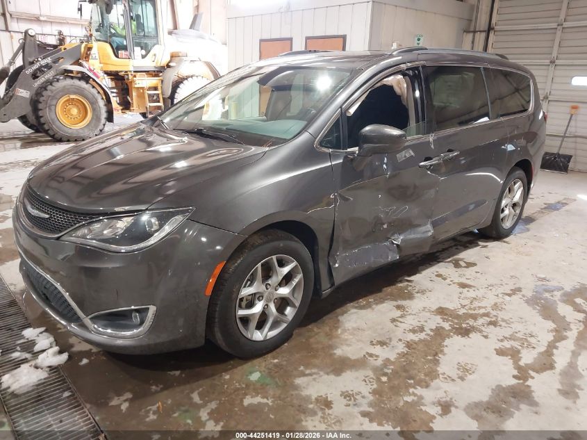 2018 Chrysler Pacifica Touring Plus