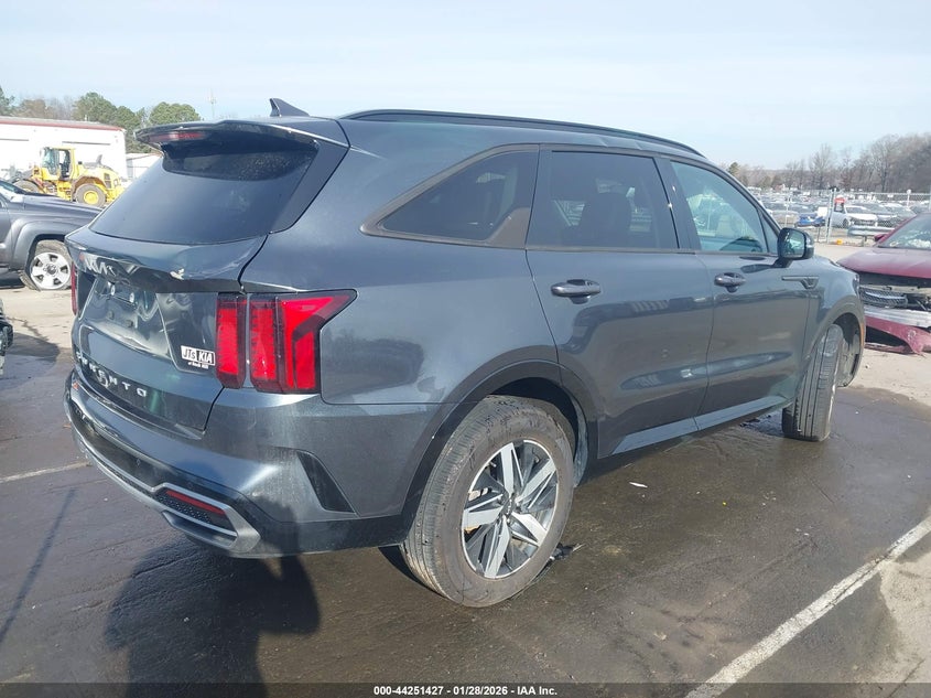 2022 Kia Sorento S