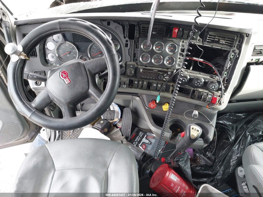 2020 KENWORTH CONSTRUCTION auction photo 5