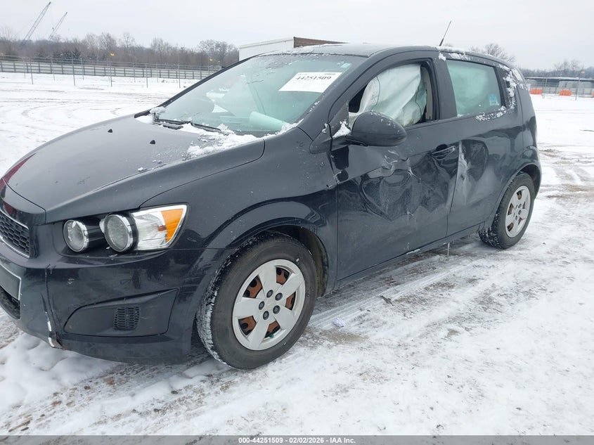 2013 Chevrolet Sonic Ls Auto