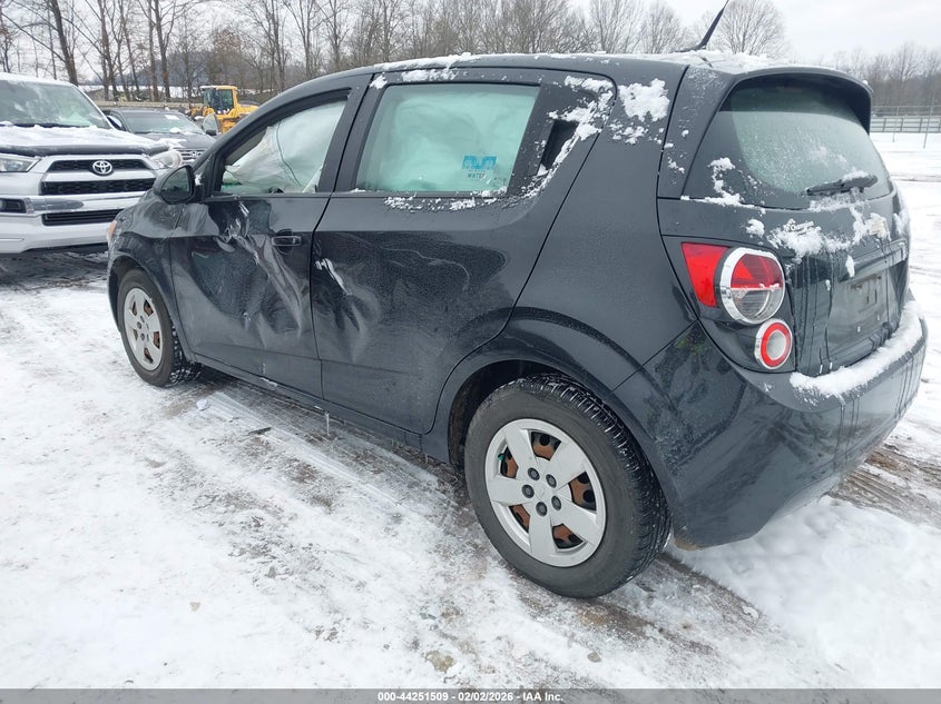 2013 Chevrolet Sonic Ls Auto
