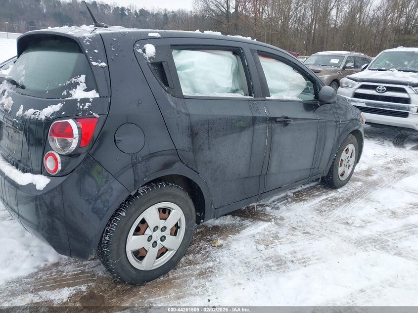 2013 Chevrolet Sonic Ls Auto