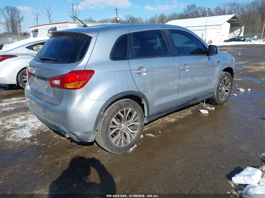 2016 Mitsubishi Outlander Sport 2.0 Es