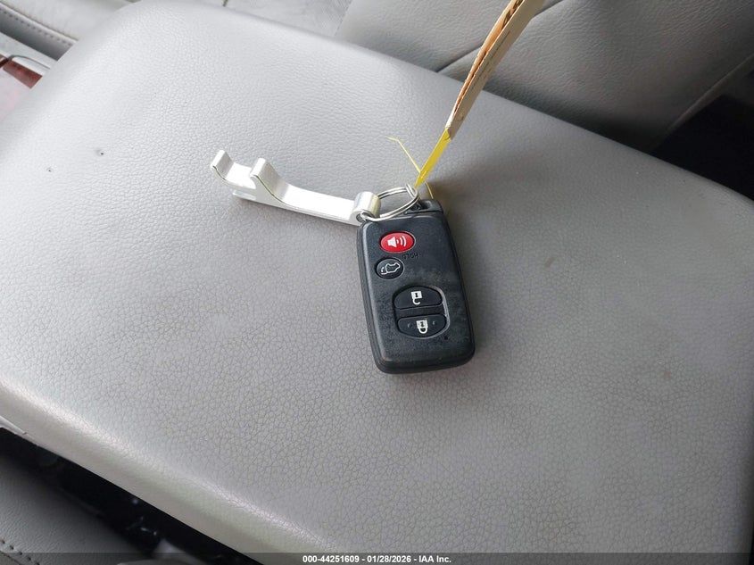 2013 Toyota Highlander Limited V6 VIN: 5TDDK3EH0DS219636 Lot: 44251609