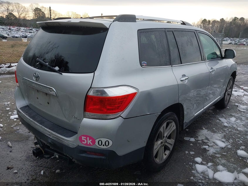 2013 Toyota Highlander Limited V6