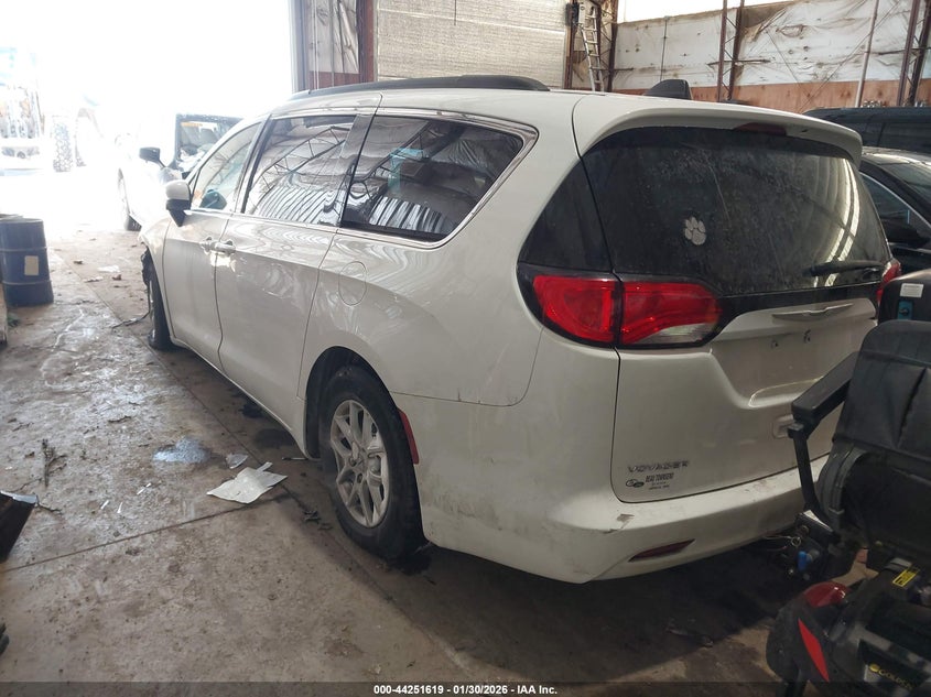 2021 Chrysler Voyager Lxi