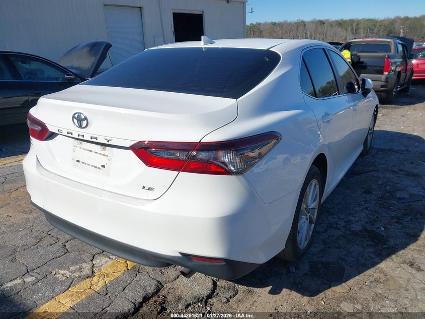 2021 Toyota Camry Le