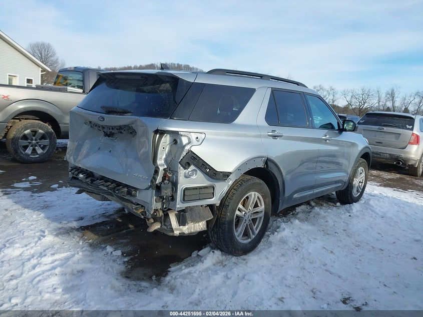 2023 Ford Explorer 2.3 Xlt silver Lot 111044251695 Vin 1FMSK8DH4PGB58047