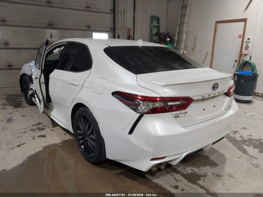 2021 Toyota Camry Xse Hybrid