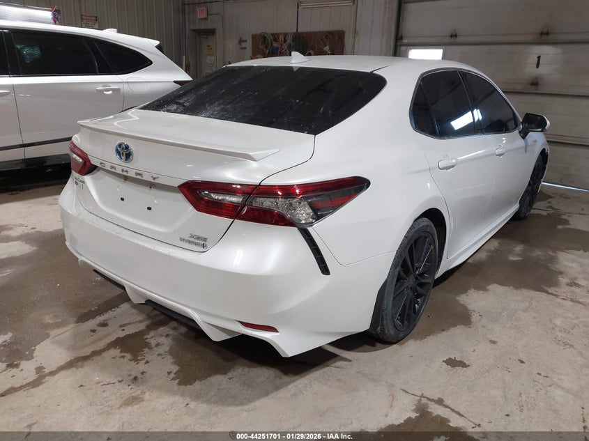 2021 Toyota Camry Xse Hybrid