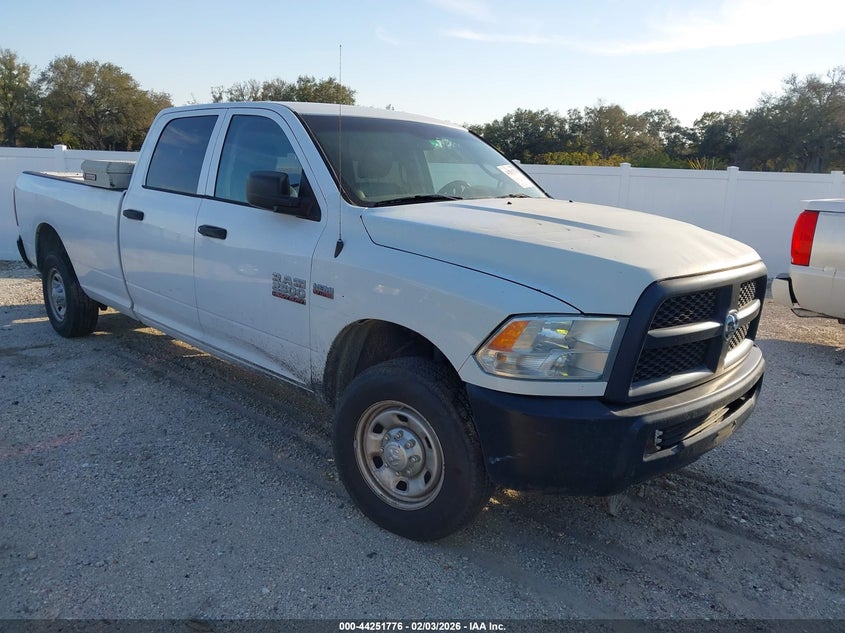 2018 RAM 2500 TRADESMAN 4X2 8' BOX
