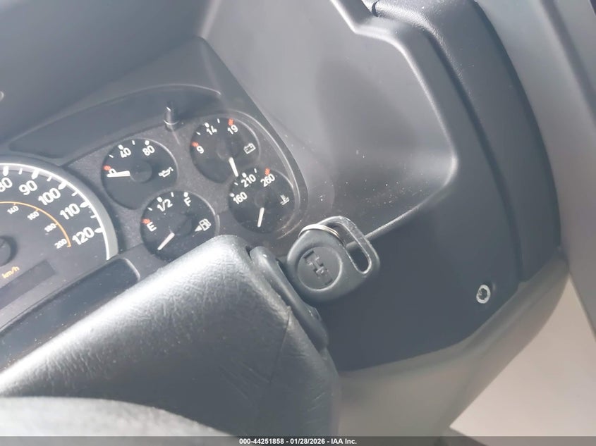 2005 Hummer H2 Suv VIN: 5GRGN23U95H130926 Lot: 44251858