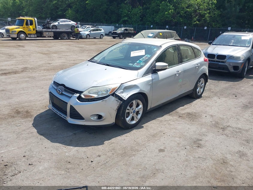 2013 Ford Focus Se 1FADP3K28DL187558 photo 1
