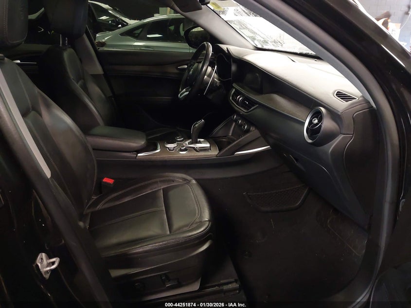 2021 Alfa Romeo Stelvio Ti Awd