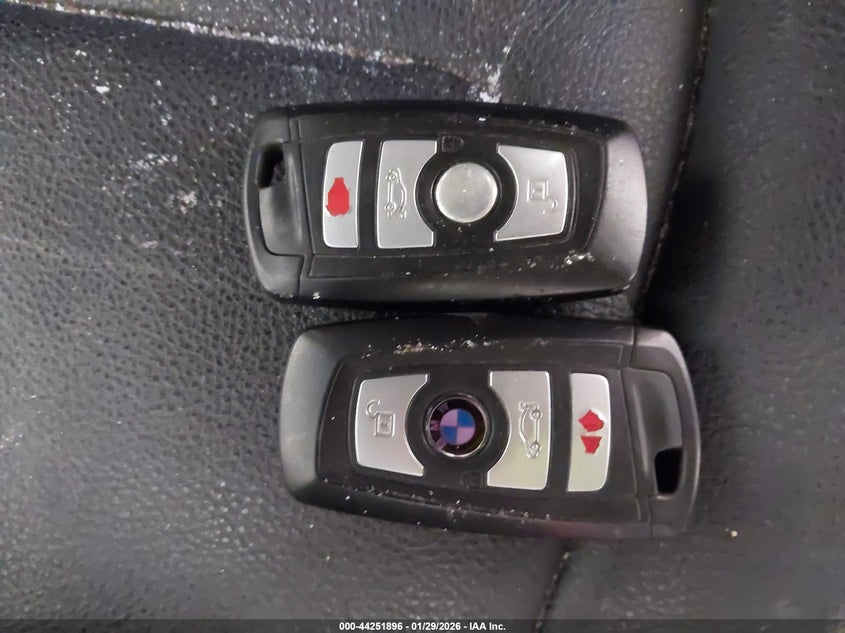 2016 BMW 320I xDrive VIN: WBA8E5G54GNT40653 Lot: 44251896