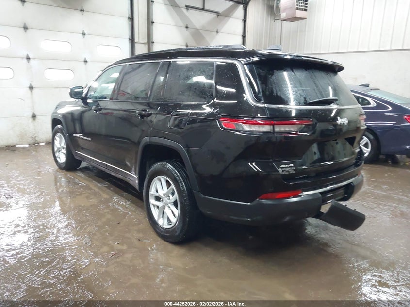 2025 Jeep Grand Cherokee L Laredo X 4X4