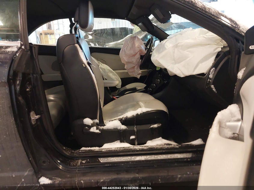 2012 Chrysler 200 Limited