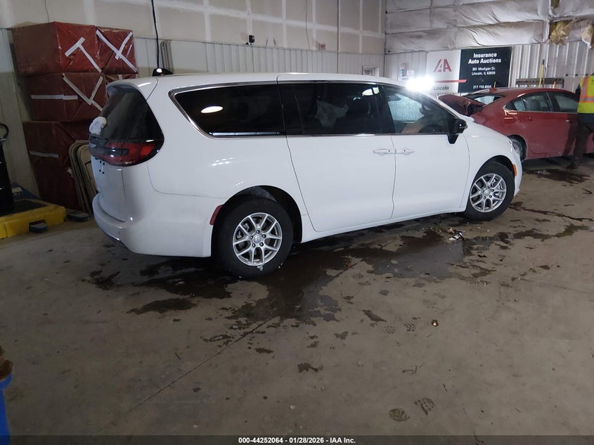Vin: 2c4rc1bg6tr181825, lot: 44748237, chrysler pacifica select 20264