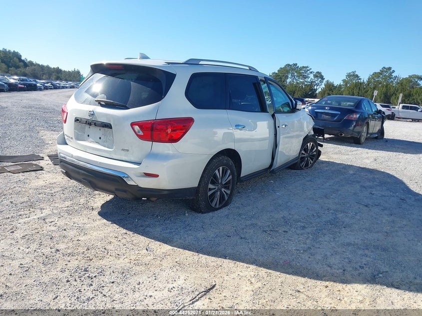 2020 Nissan Pathfinder S 4Wd