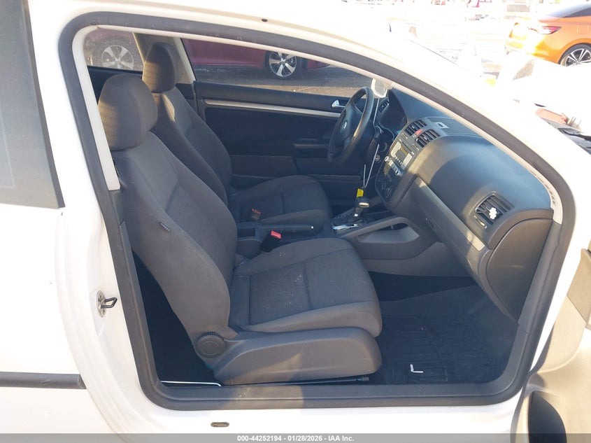 2009 Volkswagen Rabbit S