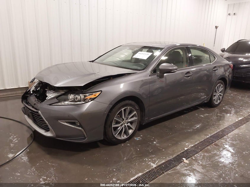 2016 Lexus Es 300H