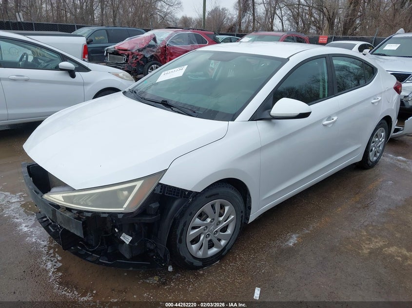 2019 Hyundai Elantra Se