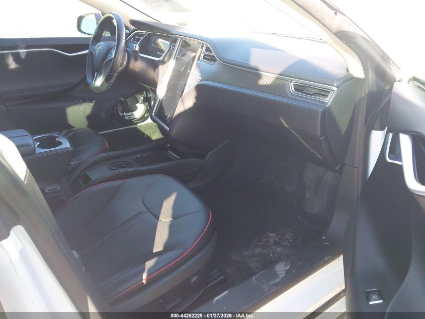 2013 Tesla Model S Performance