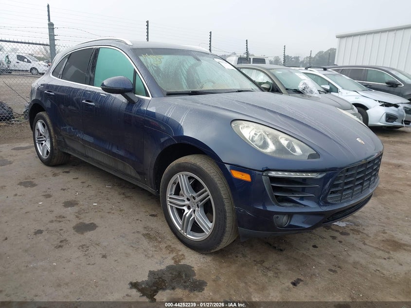 2015 Porsche Macan S