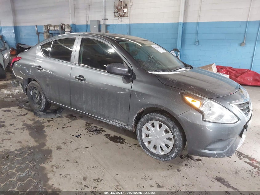Zdjęcie główne ogłoszenia 2019 NISSAN VERSA