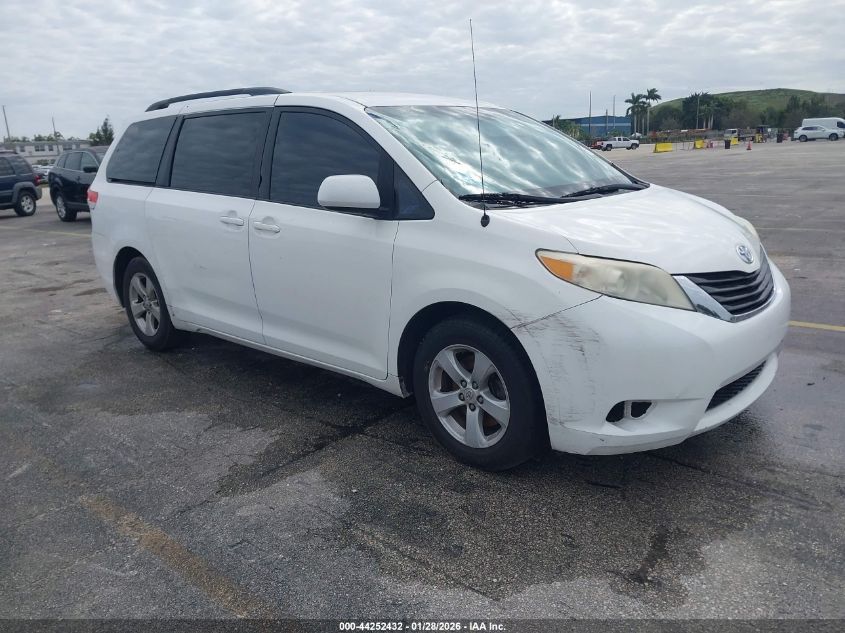 2011 Toyota Sienna Le V6