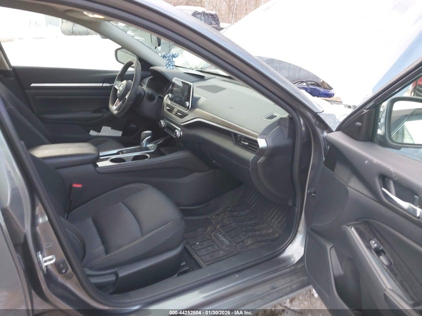 2023 Nissan Altima Sv Fwd