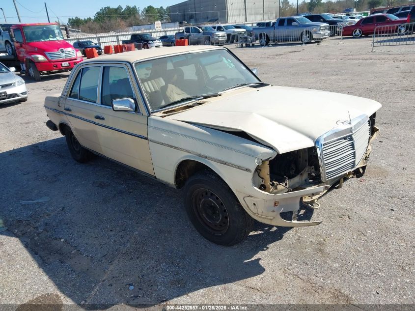 1983 Mercedes-Benz 240