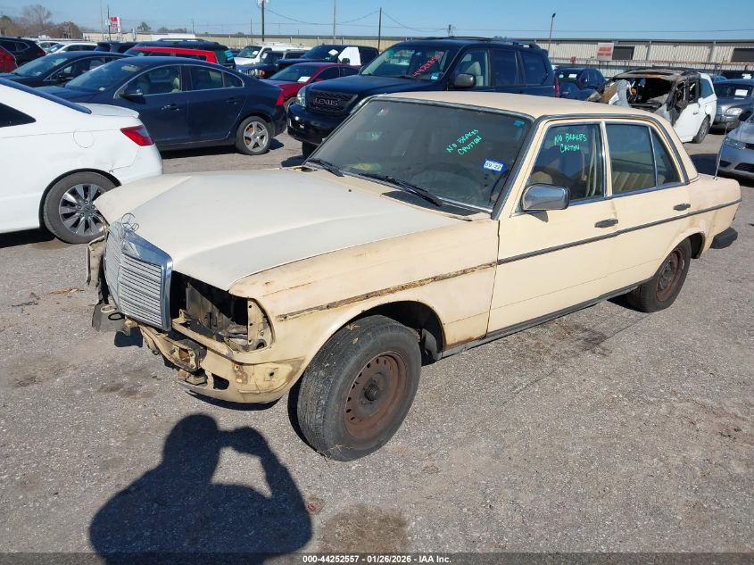 1983 Mercedes-Benz 240 D