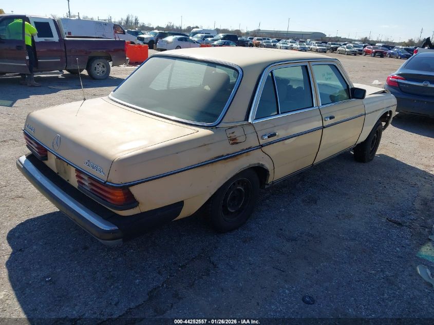 1983 Mercedes-Benz 240 D