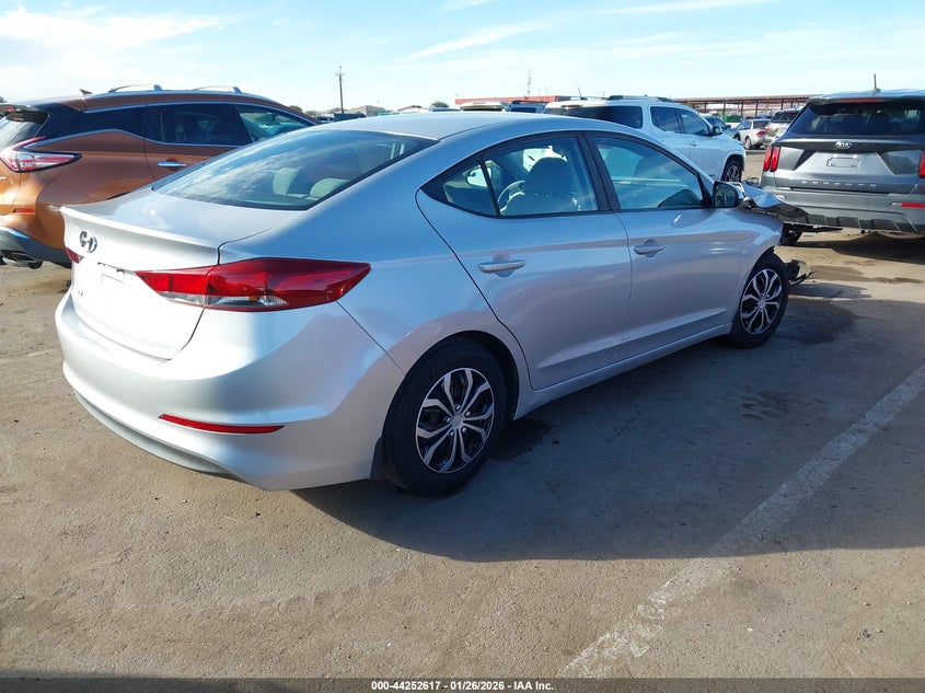 2018 Hyundai Elantra Se