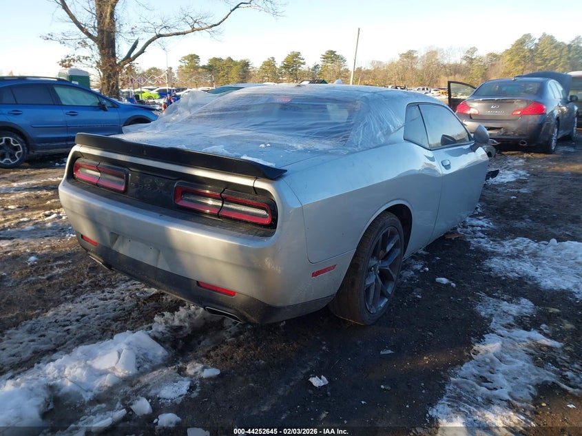 2023 Dodge Challenger Sxt